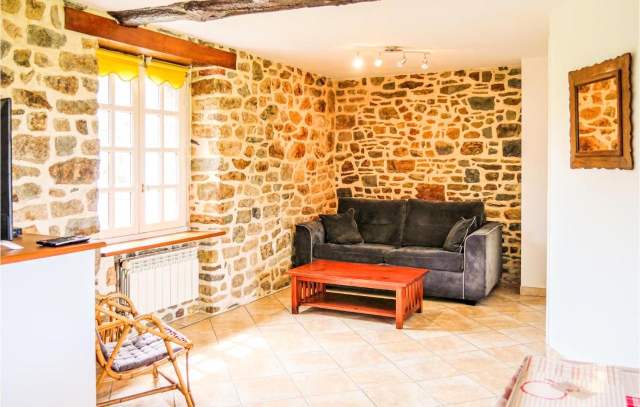 Gorgeous Apartment In Ponts With Wifi Kültér fotó